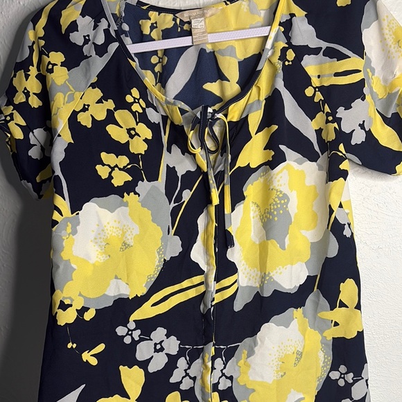 Banana Republic Yellow and Gray Floral Blouse - Picture 6 of 6